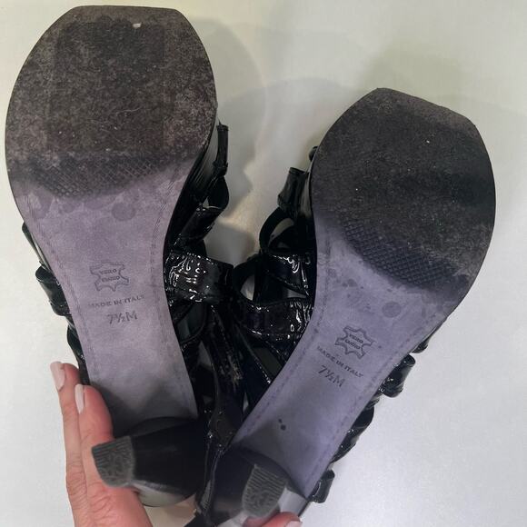 Donald J PIlner Strappy Black Patent Leather High Heels 7.5 - Picture 4 of 6